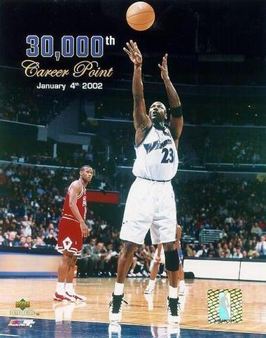 MJ Gets His 30,000th Point